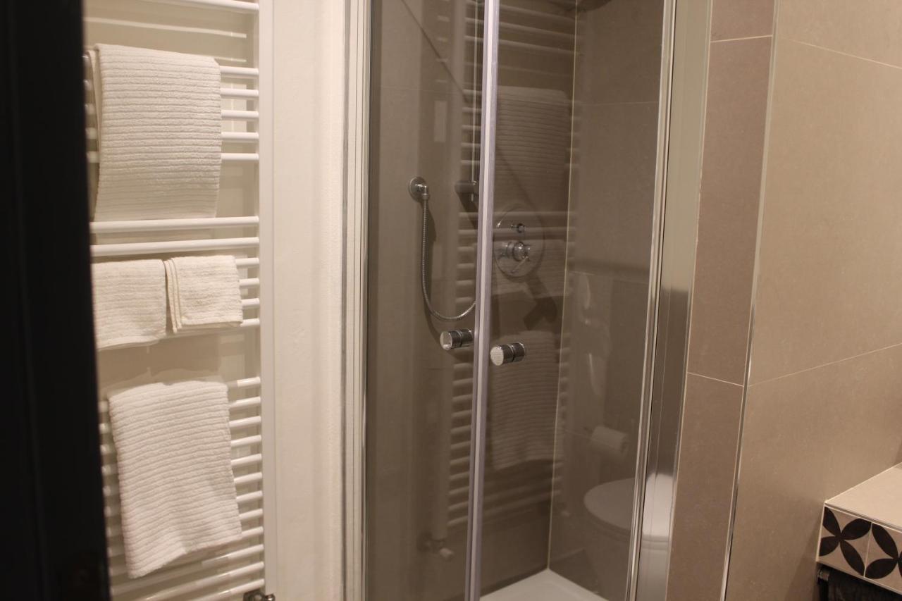 Casa Pg Apartment Stresa Bagian luar foto